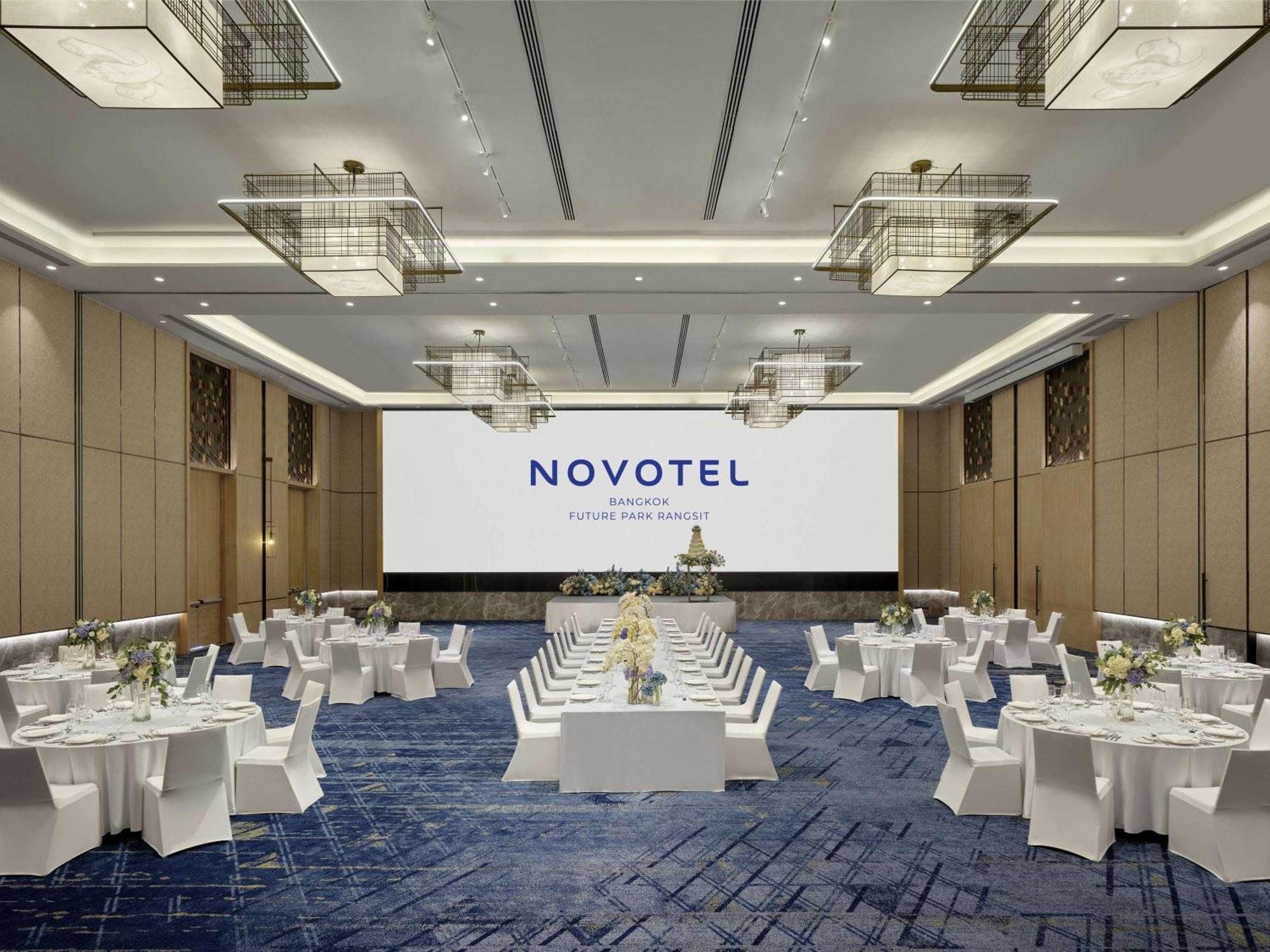 Novotel Bangkok Future Park Rangsit محافظة باثوم ثاني المظهر الخارجي الصورة