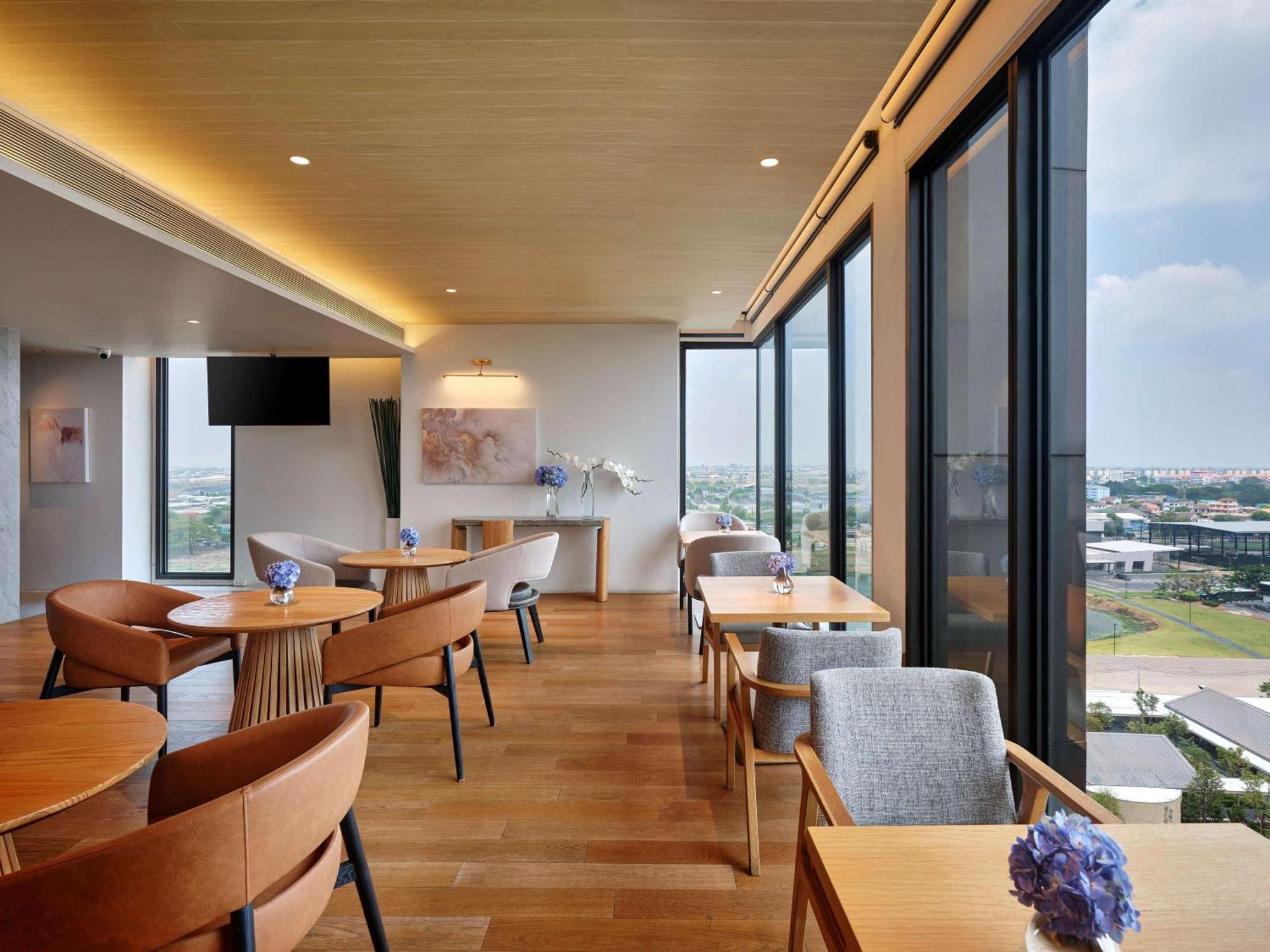 Novotel Bangkok Future Park Rangsit محافظة باثوم ثاني المظهر الخارجي الصورة
